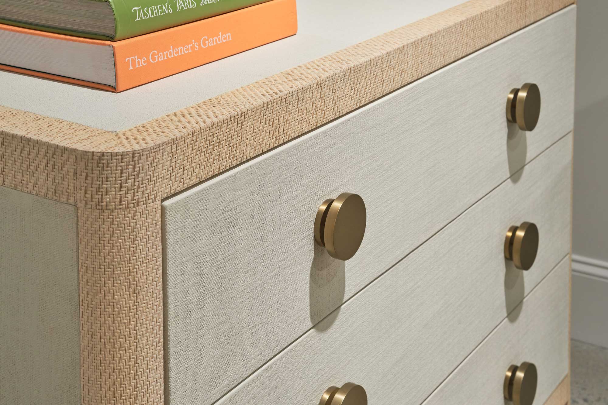 Ashley Drawer Chest