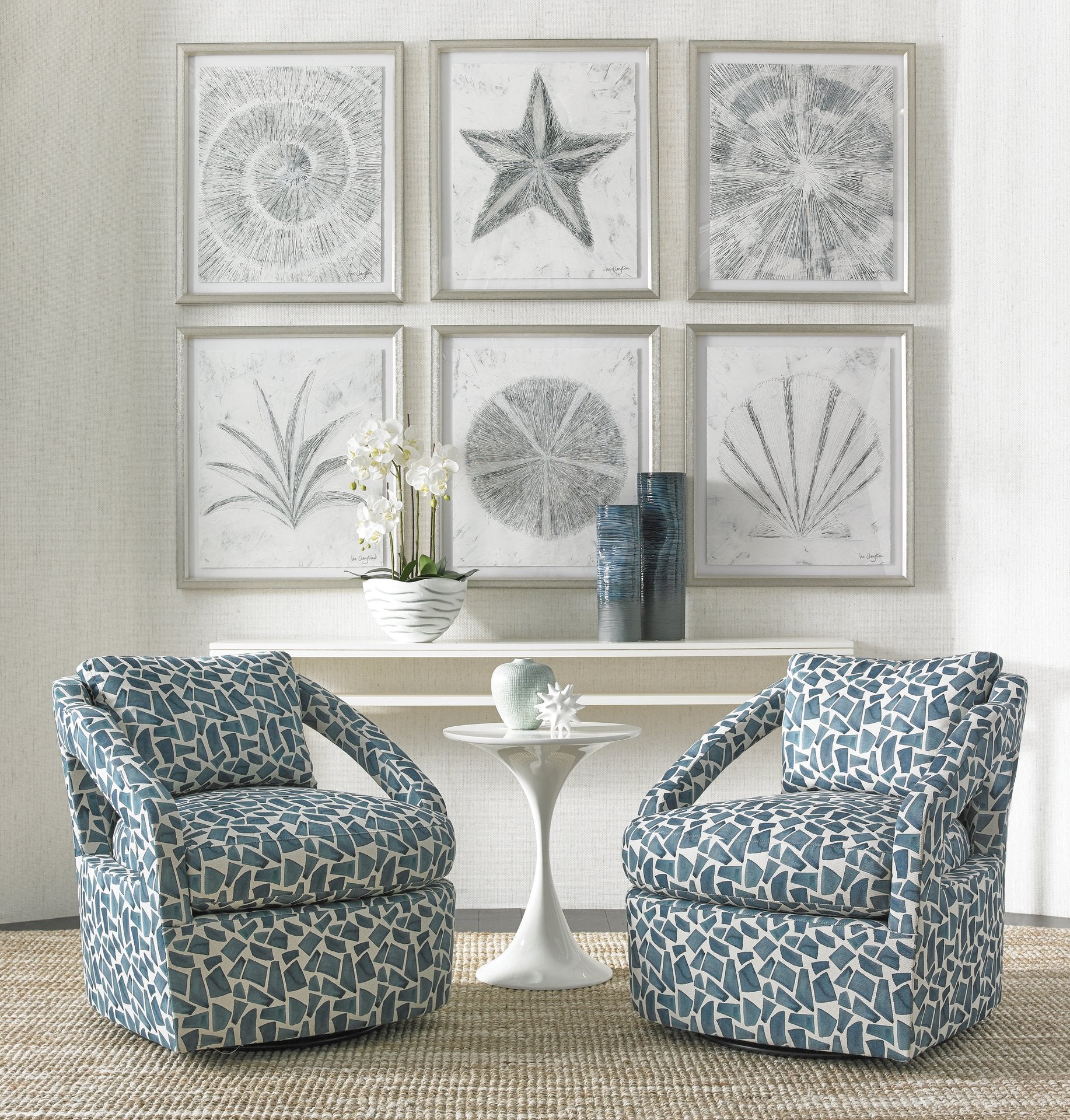 Astrid  Swivel Chair