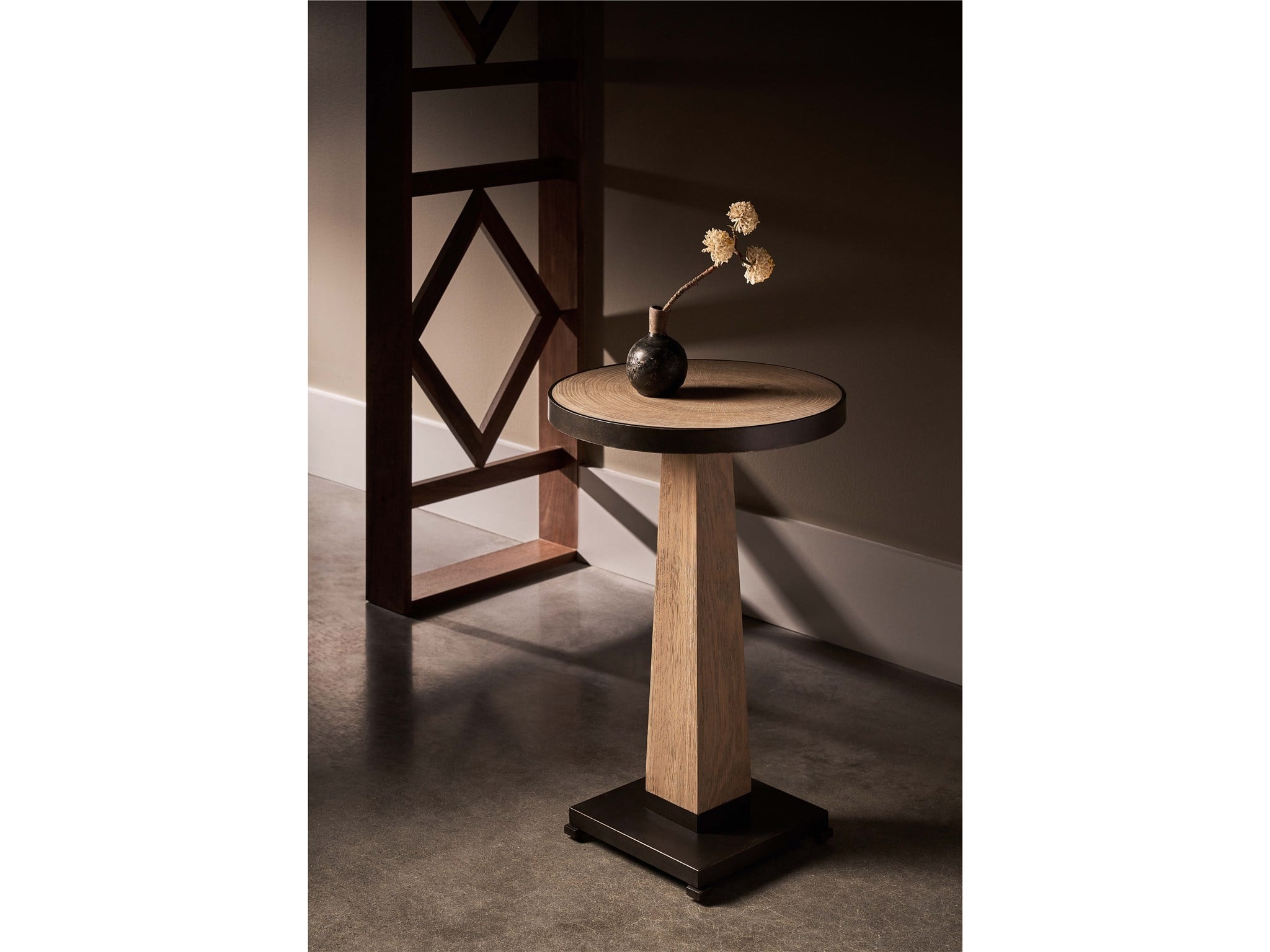 Grissom Spot Table