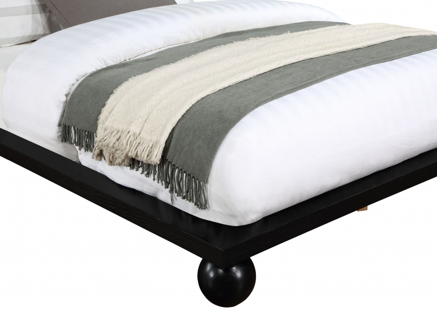 Kendrick Black King Bed
