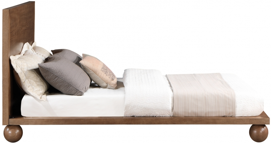 Kendrick King Bed