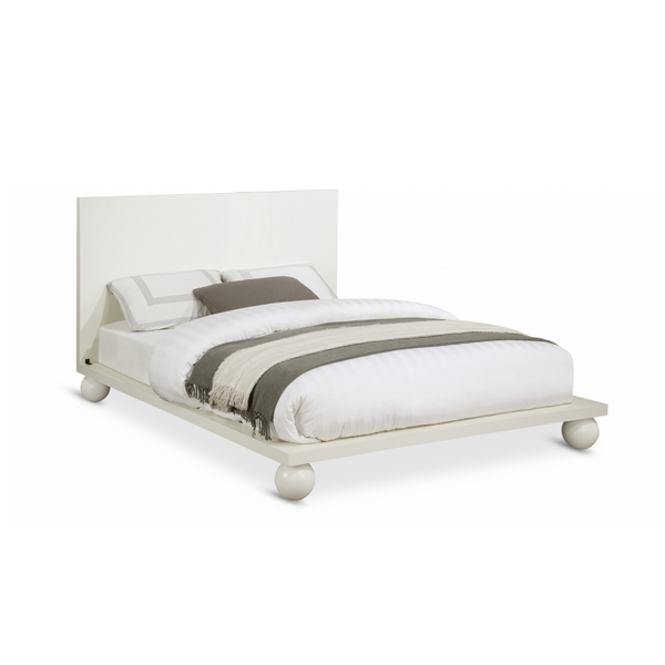 Kendrick Cream Queen Bed
