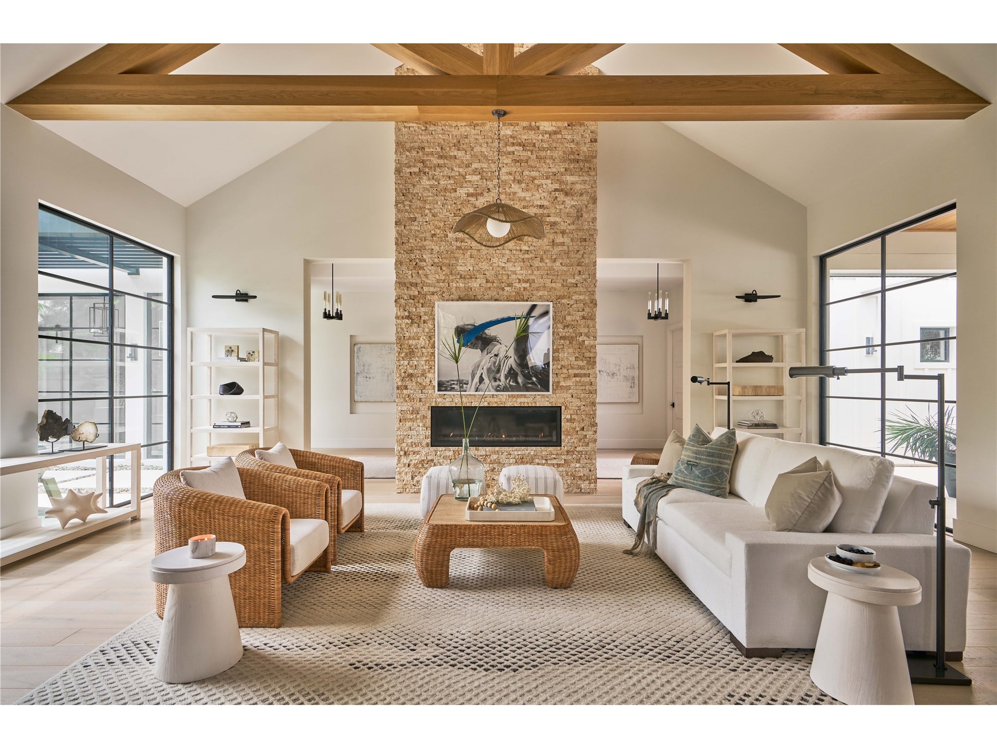 Kenneth Lounge Chair