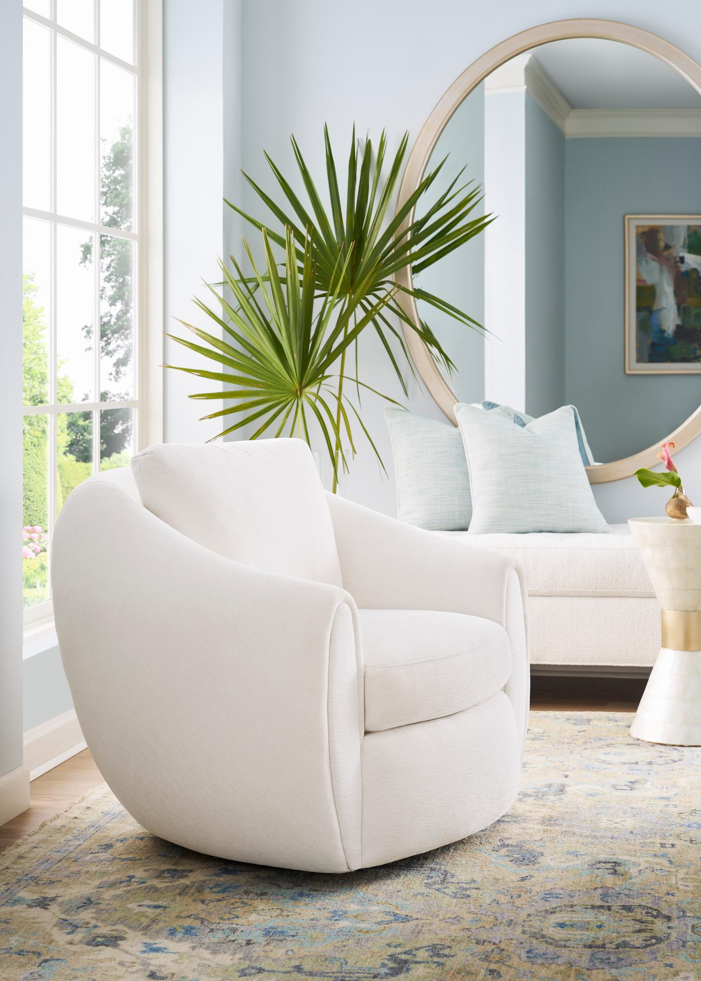 Lilith Swivel Chair