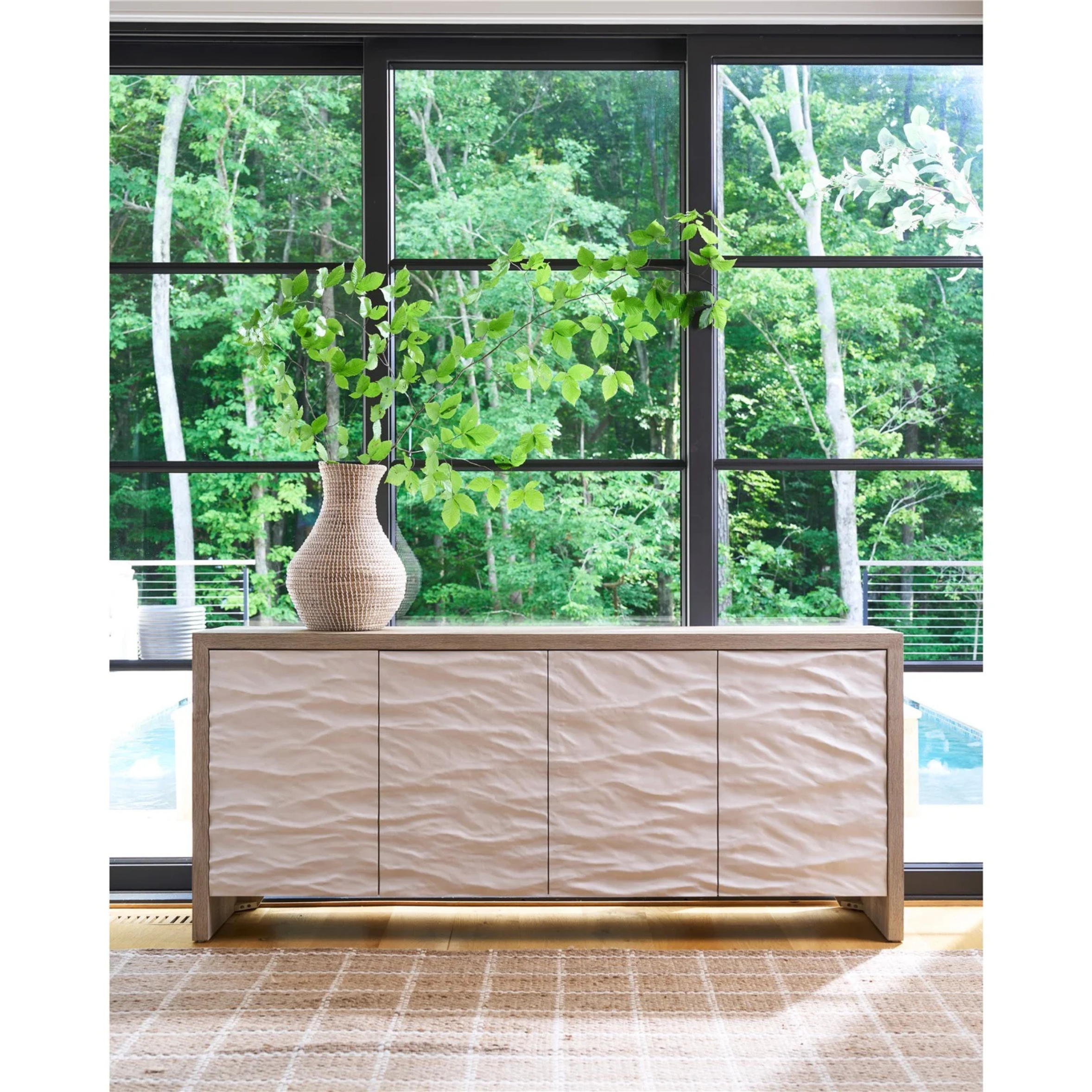 Kai Credenza