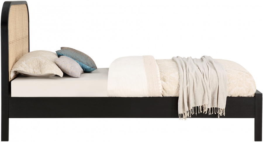 Siella Black Twin Bed