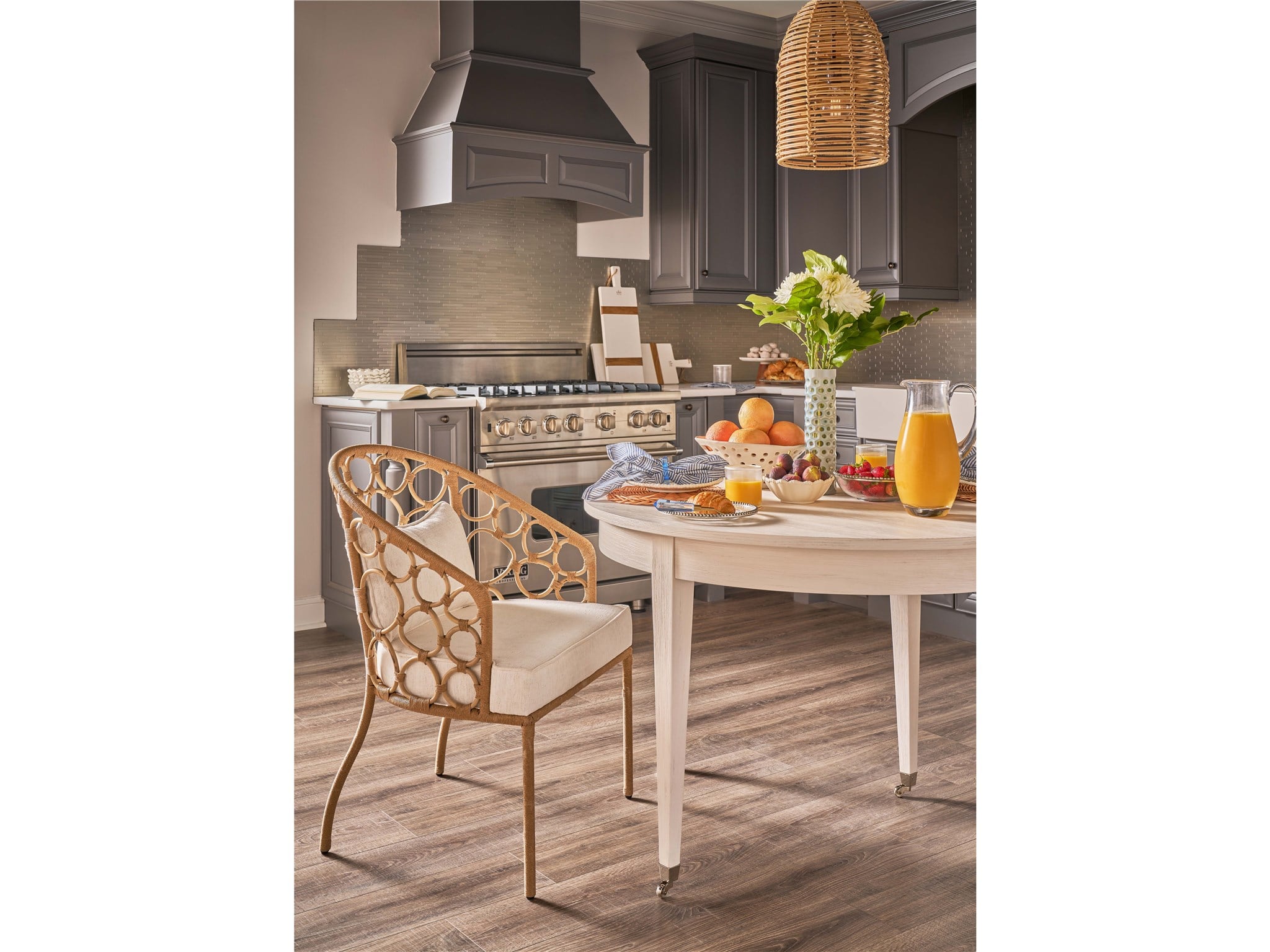 Walter Dining Table