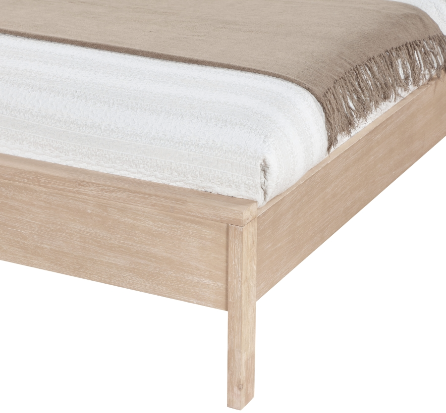 Winfield Natural Full Bed