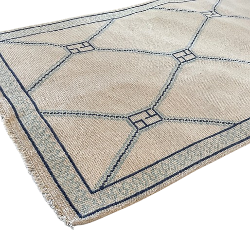 PH trellis Rug